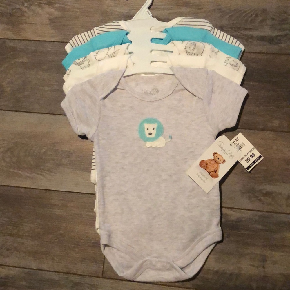 Baby onesies 3-6 months
